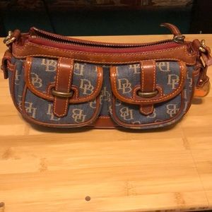 Dooney & Bourke purse